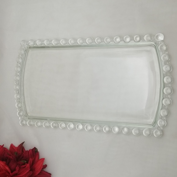 Beaded Edge Glass Vanity Tray - Picture 2 of 11